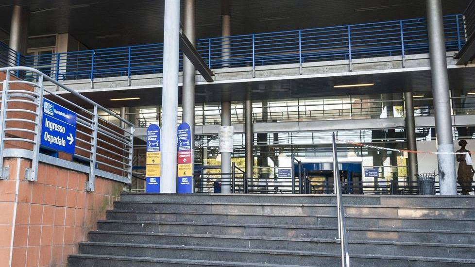 I ricoverati salgono a 62 L’Asl: rinforzi in ospedale