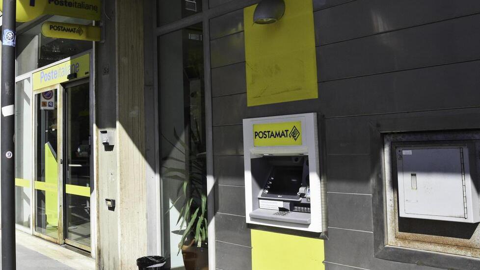 Attenzione ai piccoli comuni con nuovi Atm, restyling e wi-fi