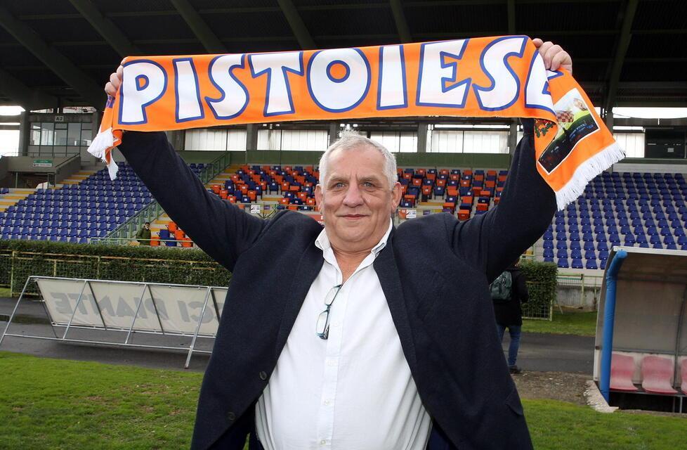 Il nuovo patron della Pistoiese, l’imprenditore tedesco Stefan Lehmann, alla sua prima apparizione ufficiale allo stadio Melani