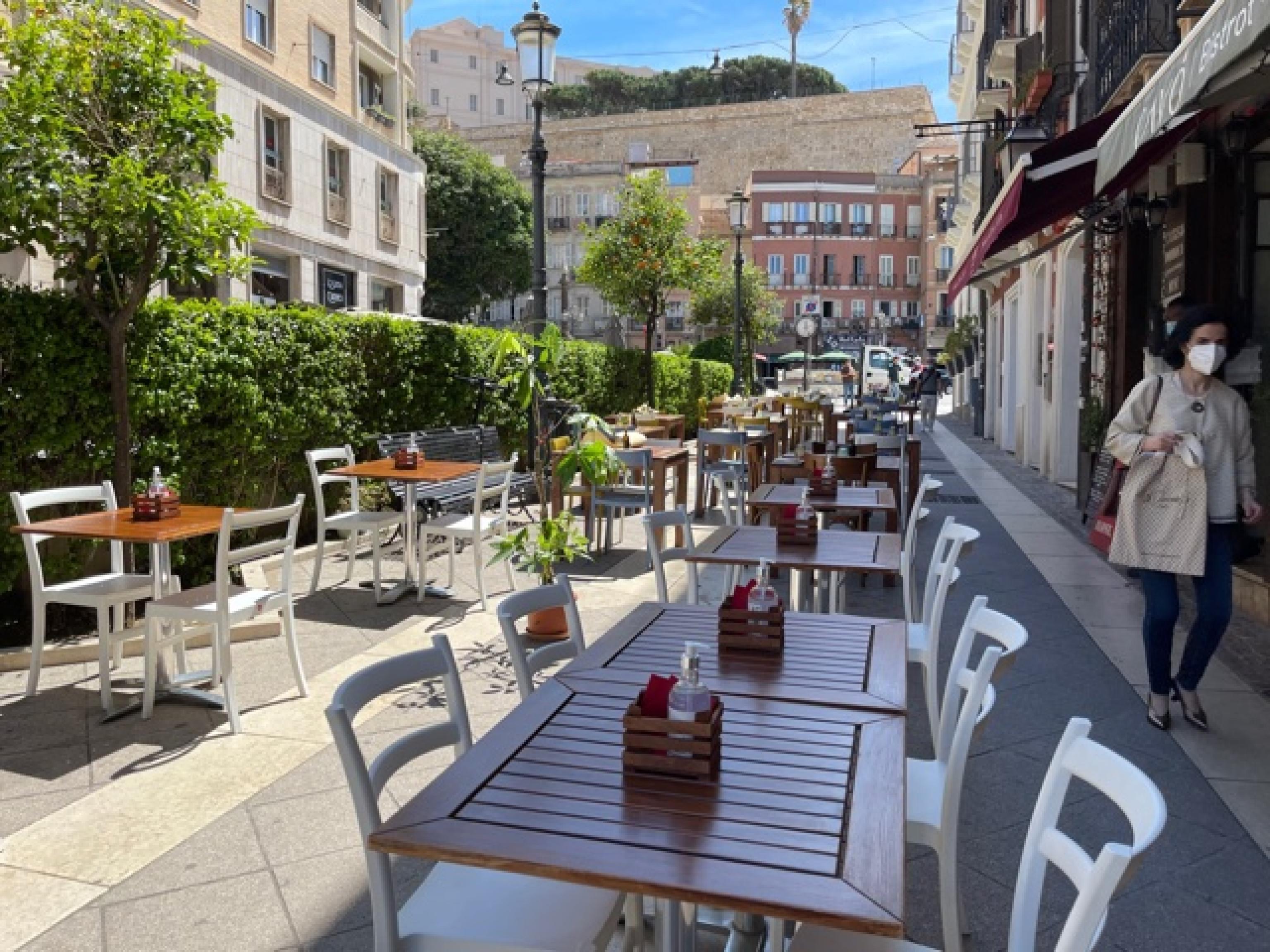 Coronavirus, la Sardegna da lunedì diventa gialla