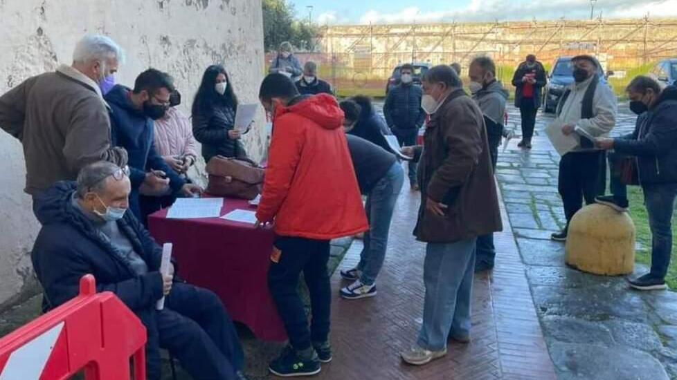 Già migliaia di vaccinati grazie ai medici di base In ospedale dosi “protette”