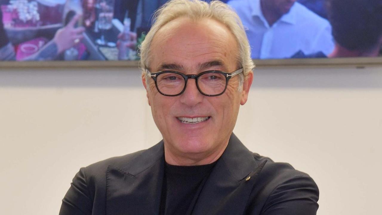 Giù l’insegna Ambrosio: «Era già deciso»