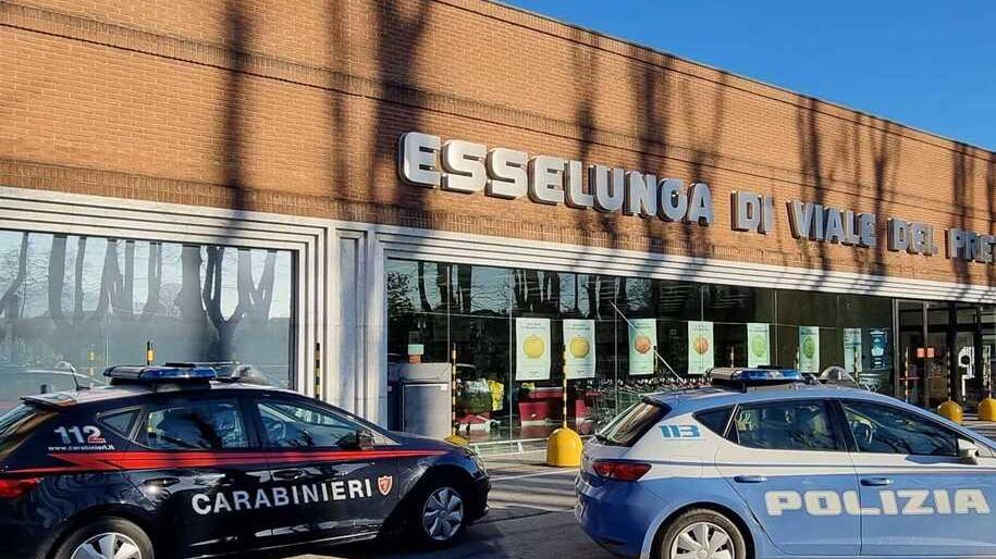 Presa la banda dei colpi nei supermercati
