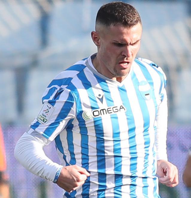 Il Brescia insiste per Viviani Se il regista andrà, si libererà posto per bomber La Mantia