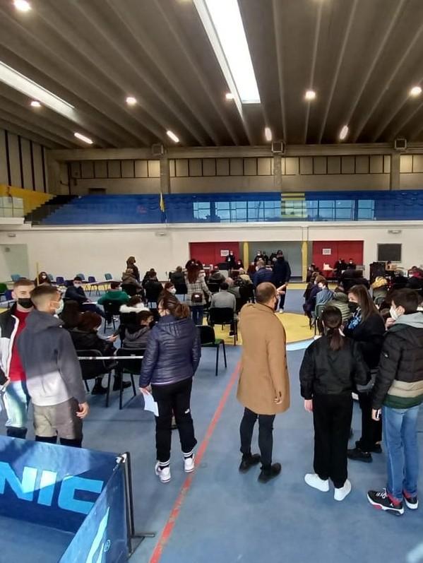 Vaccini a Nulvi, Palasport promosso 