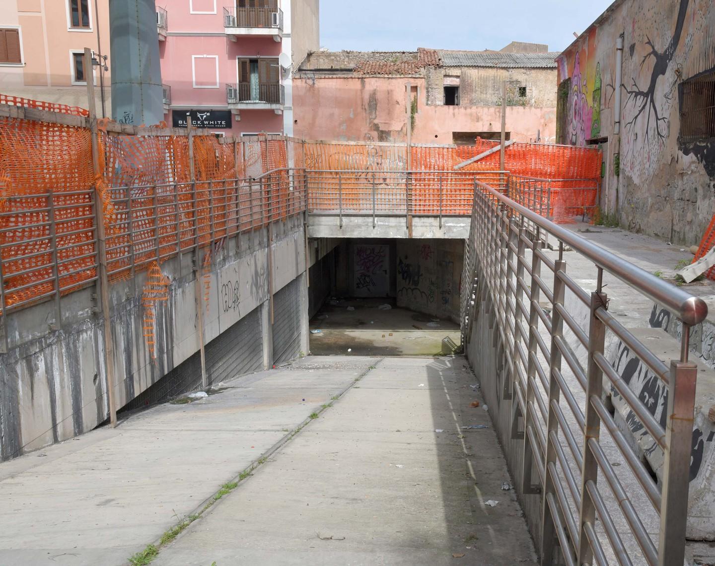 Olbia, paura in centro: basta esplosioni 