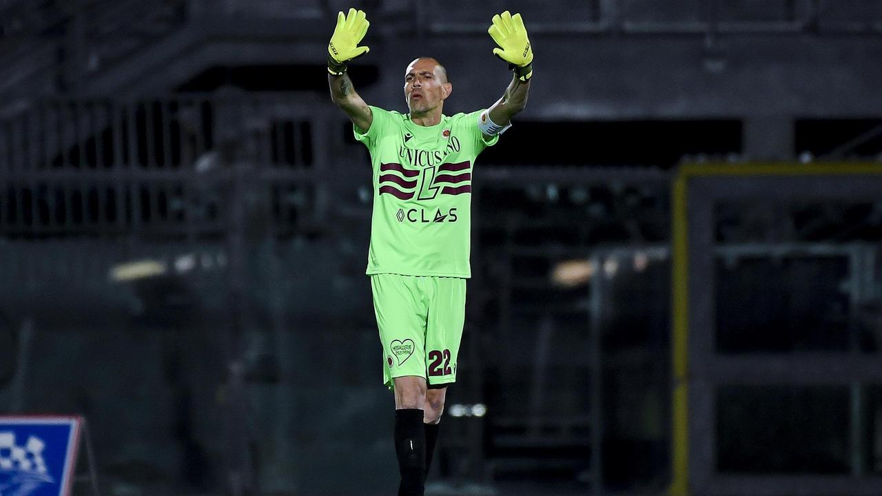 Luca Mazzoni, 164 presenze con la maglia amaranto