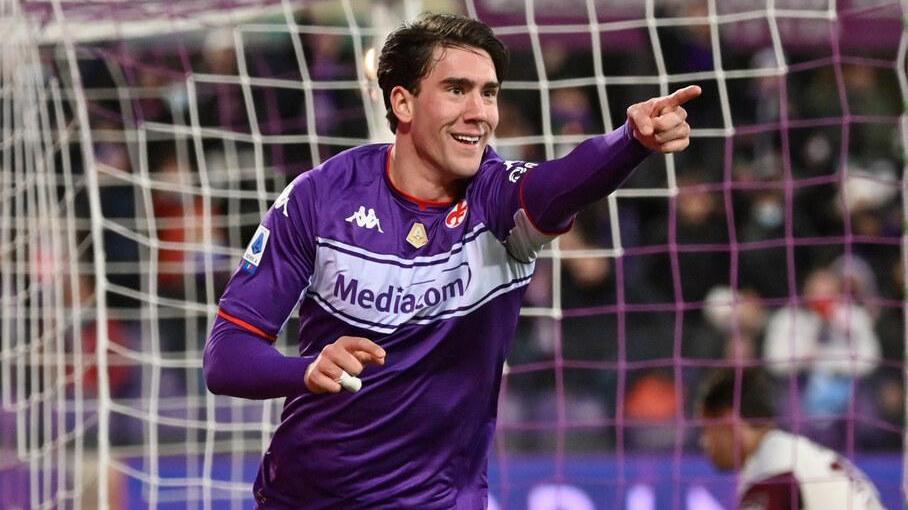 Il Milan sulle tracce di Aubameyang e la Juventus preme per avere Vlahovic