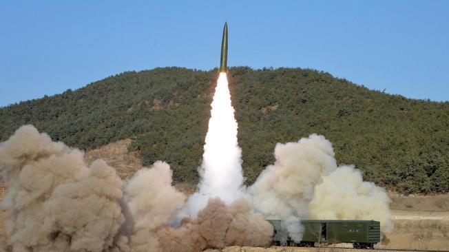 Corea Nord: militari Seul, lanciati due missili Cruise