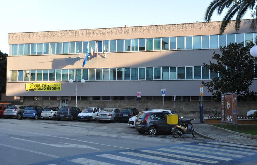 Il Comune di Follonica offre dieci posti di lavoro 