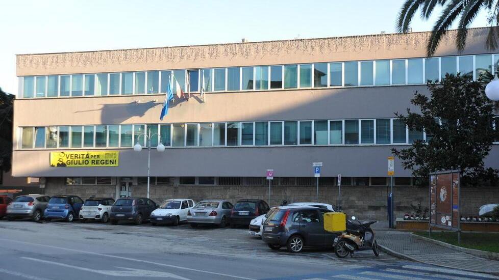 Il Comune di Follonica offre dieci posti di lavoro
