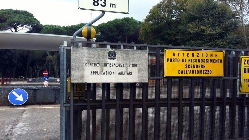 Militare trovato morto in caserma a Pisa