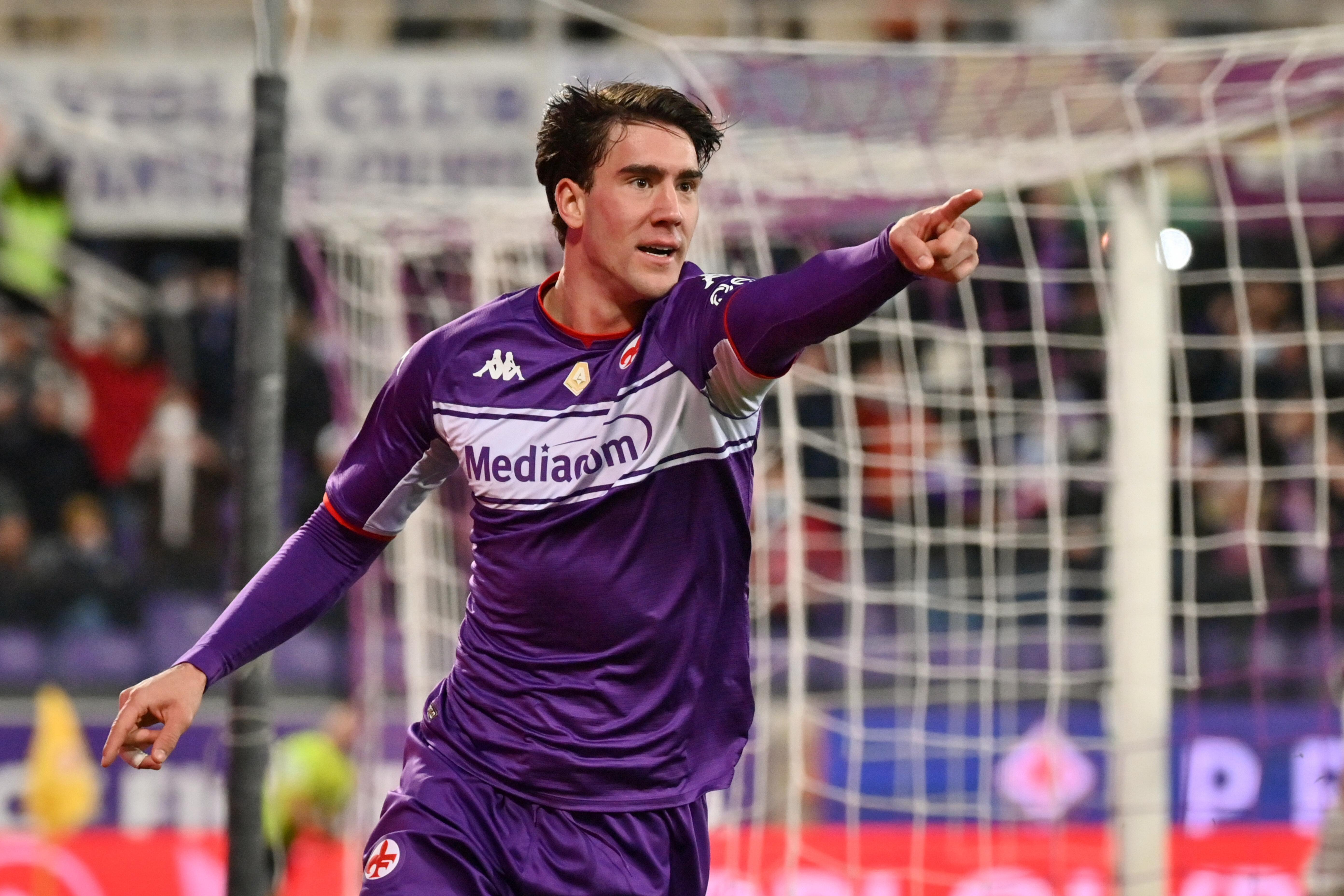 Dusan Vlahovic, attaccante della Fiorentina classe 2000: è tutto fatto per il suo passaggio alla Juventus (LaPresse)