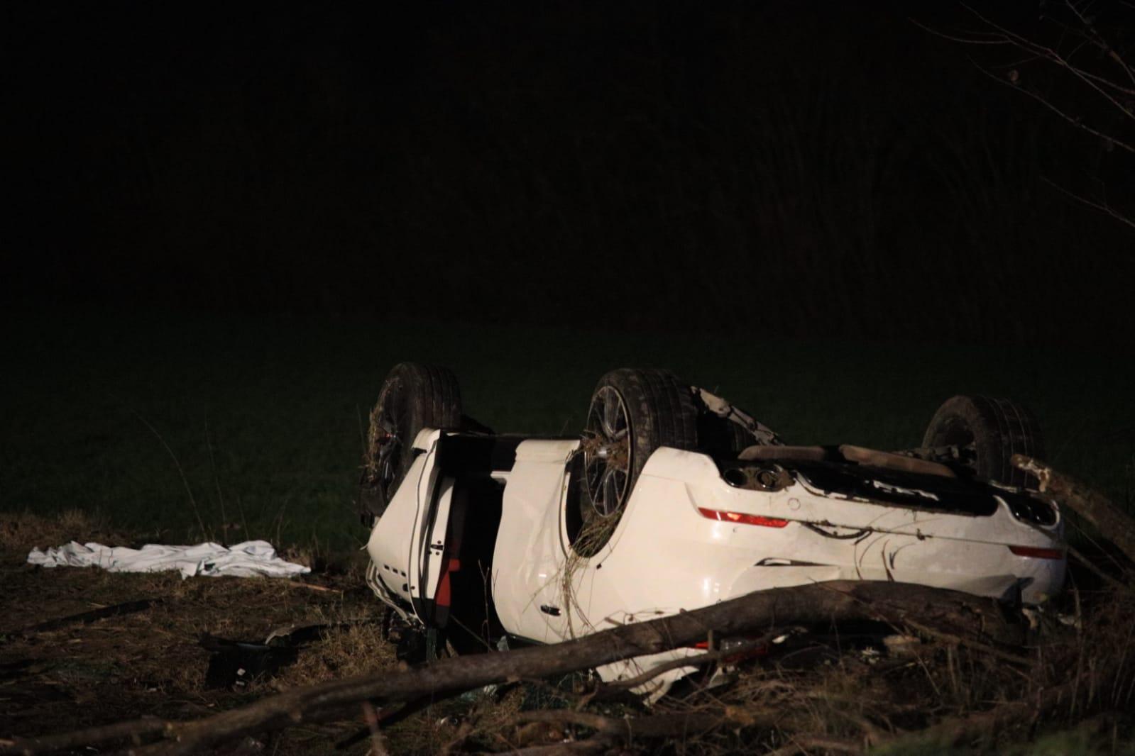 Cavezzo, tragico schianto in automobile: un morto 