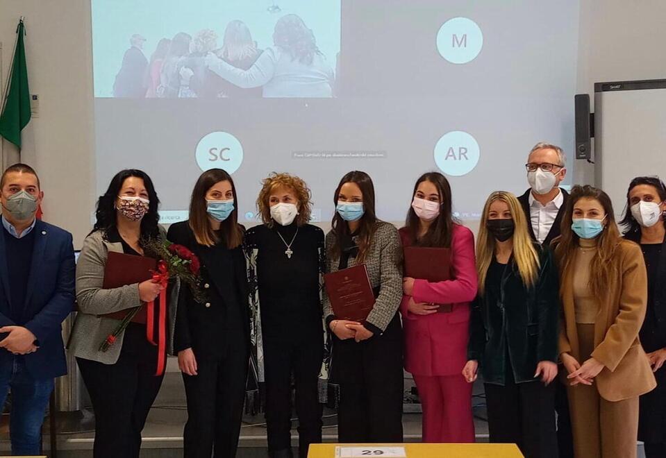 Scienze infermieristiche, ecco i primi 9 laureati a Massa