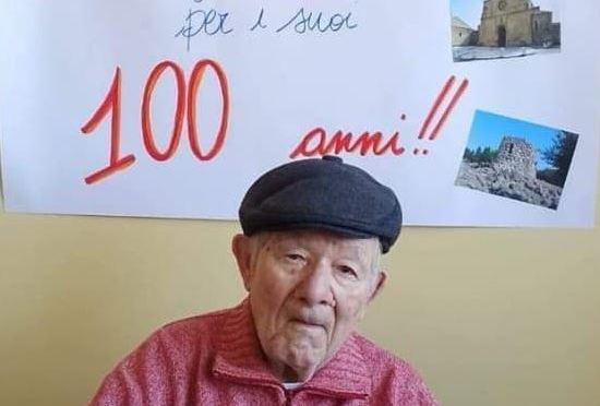 Pietrino Simula centenario di Padria 