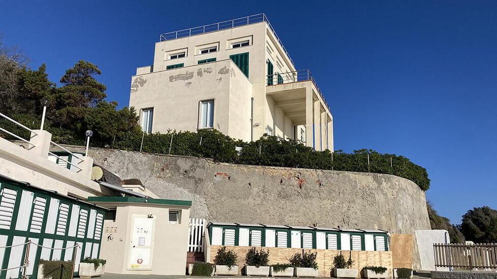 Villa Celestina resta senza gestione: sul prestigioso immobile cala l’oblio 