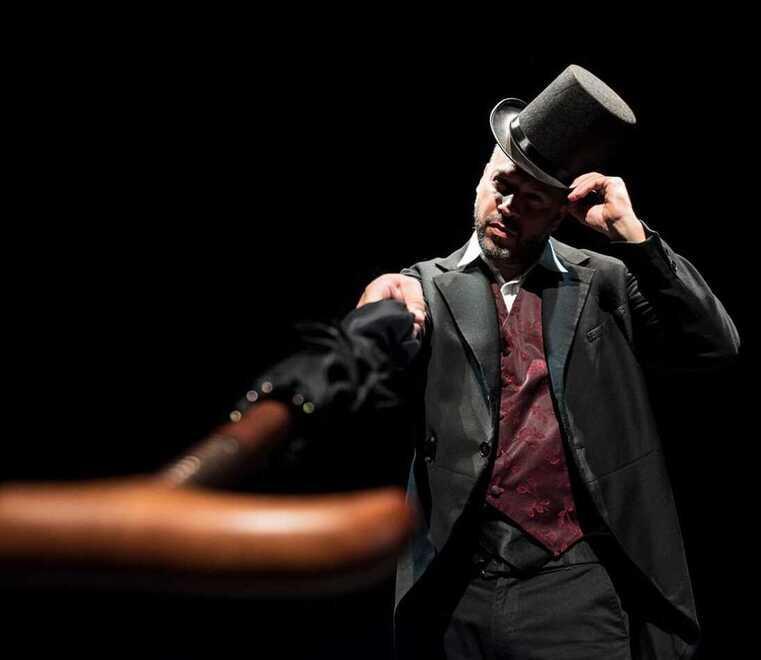 Il rapper e prof reggiano Murubutu