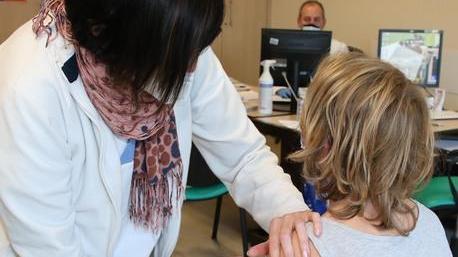 I nuovi obblighi spingono la corsa alla vaccinazione