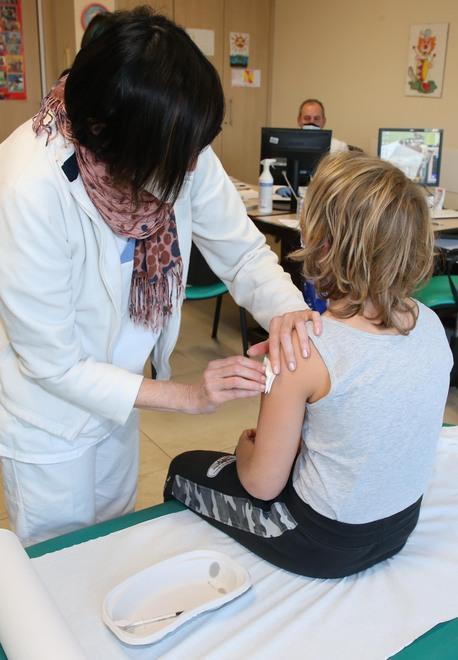 I nuovi obblighi spingono la corsa alla vaccinazione 