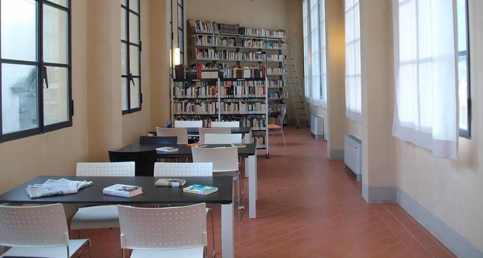 Biblioteca: scontro sulla gestione A rimetterci sono le due dipendenti 