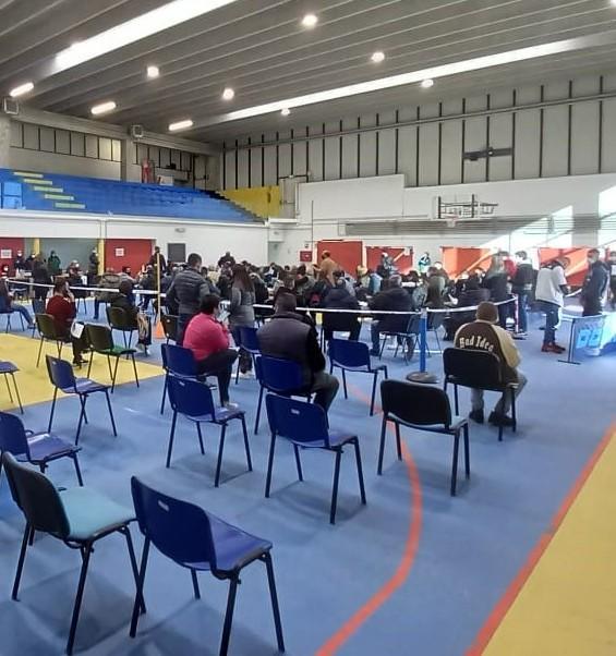 Oggi giornata dedicata ai vaccini nell’hub della palestra comunale