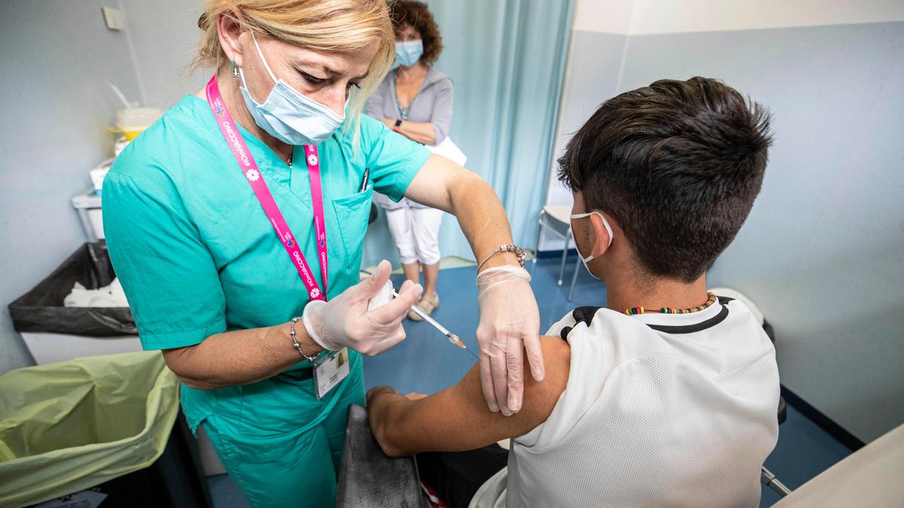 Vaccini 5-11 anni in Toscana, open day straordinari senza prenotazione. Il calendario zona per zona