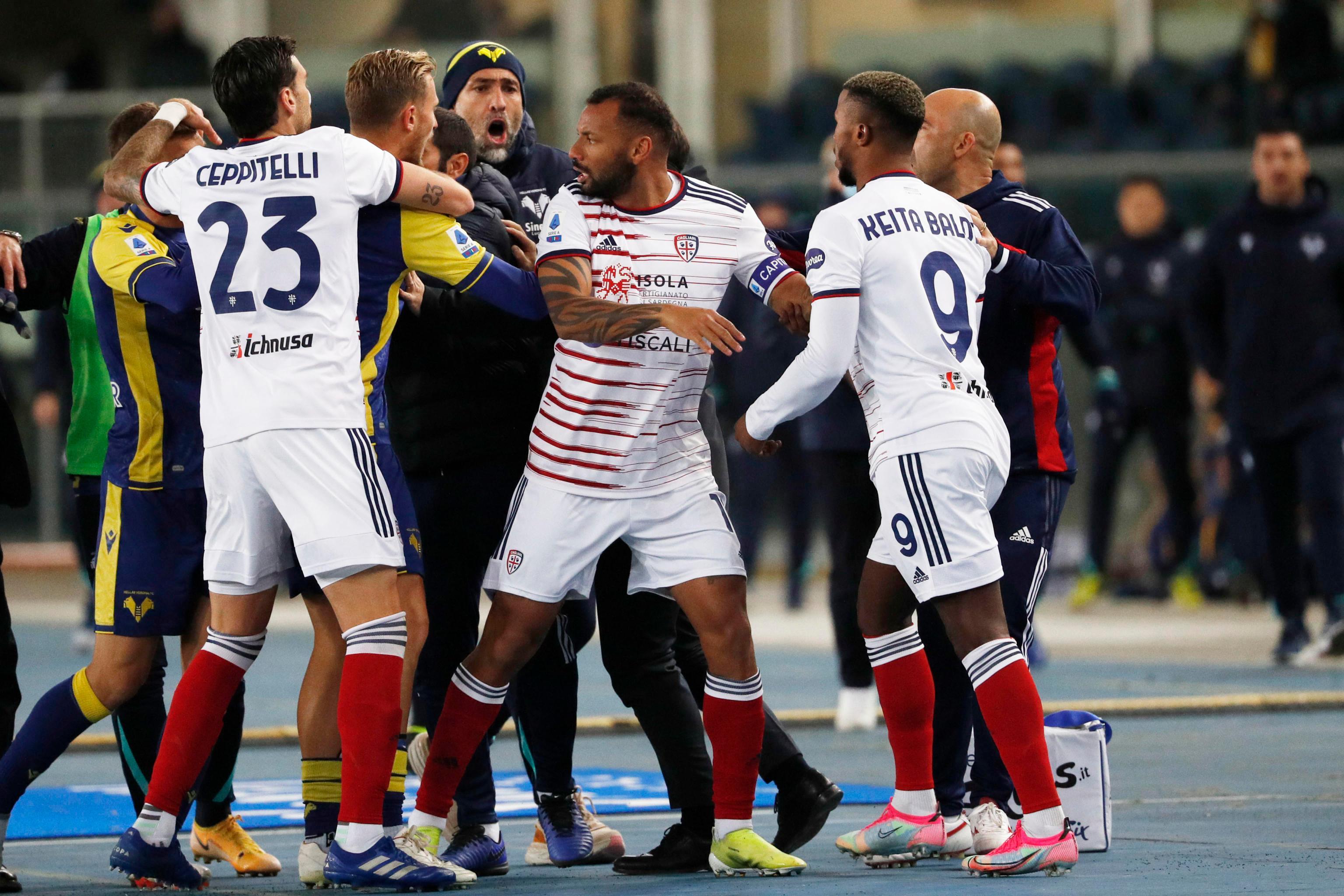 Cagliari, Carboni positivo al Covid