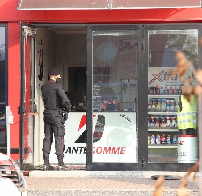 Omicidio di Salvatore Silipo, misteriosi “buchi” nei video di videosorveglianza di Dante Gomme
