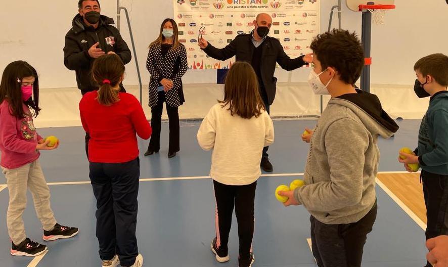 Attività sportiva nelle scuole e all’aperto a Oristano