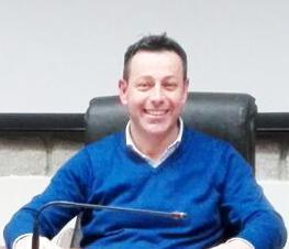 Il sindaco: «Abusiva l’antenna a Rena Majore»