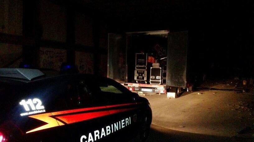 Un'auto dei carabinieri