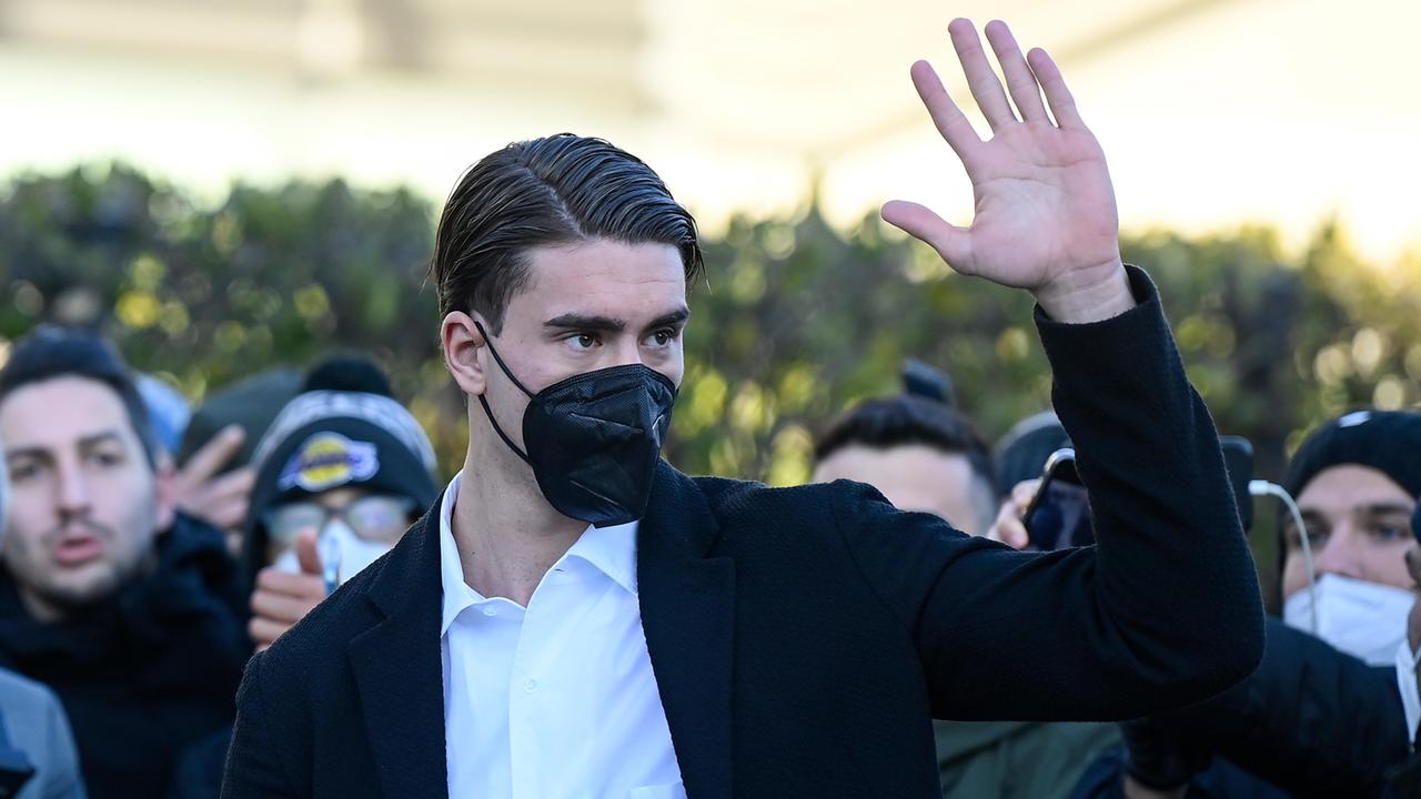 L'arrivo di Dusan Vlahovic a Torino, nella giornata di venerdì 28 gennaio