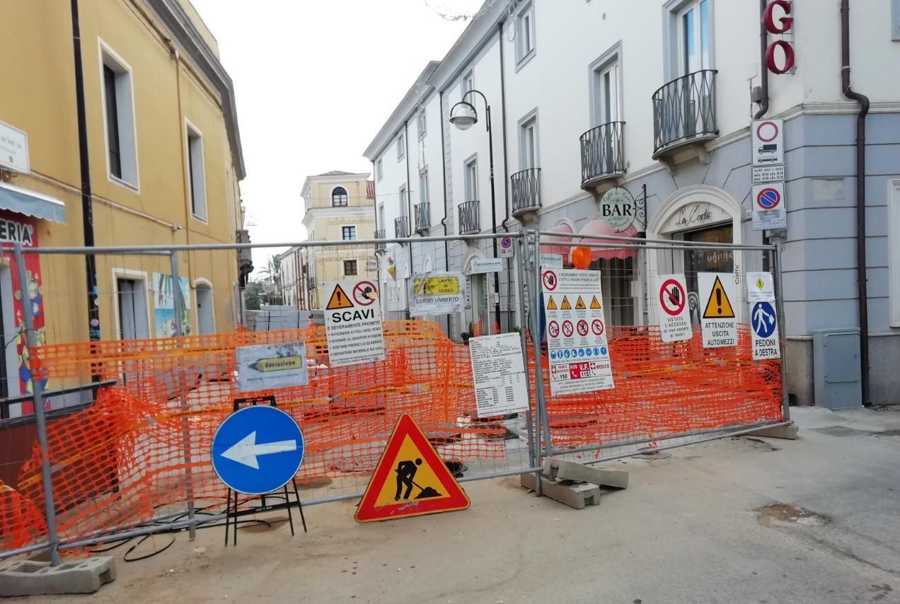 Riprendono i lavori in via Umberto 