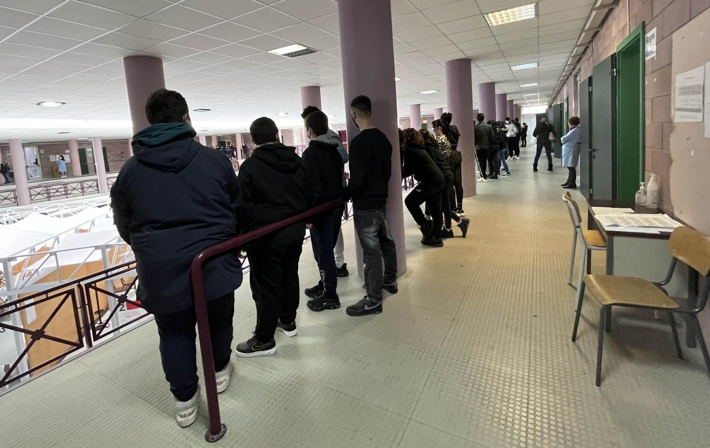 Lite fuori dalla scuola, l’indagine non si ferma 