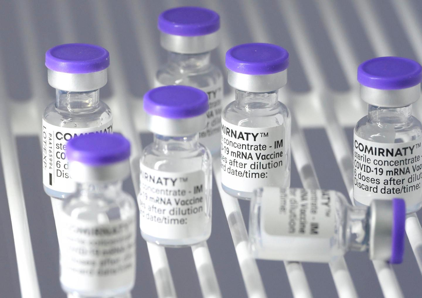 Vaccini, i conti non tornano Gimbe retrocede l’isola 
