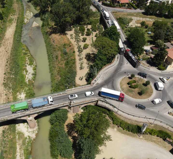 Altri disagi sulla 429 per il taglio dei platani 