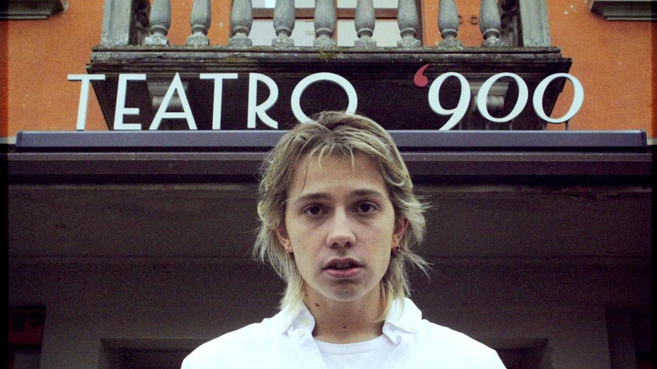 gIANMARIA a Tresigallo: «In un paese normale ho scoperto edifici unici»