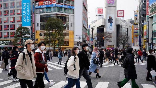 Nuovo record di infezioni da Covid in Giappone, oltre 84mila