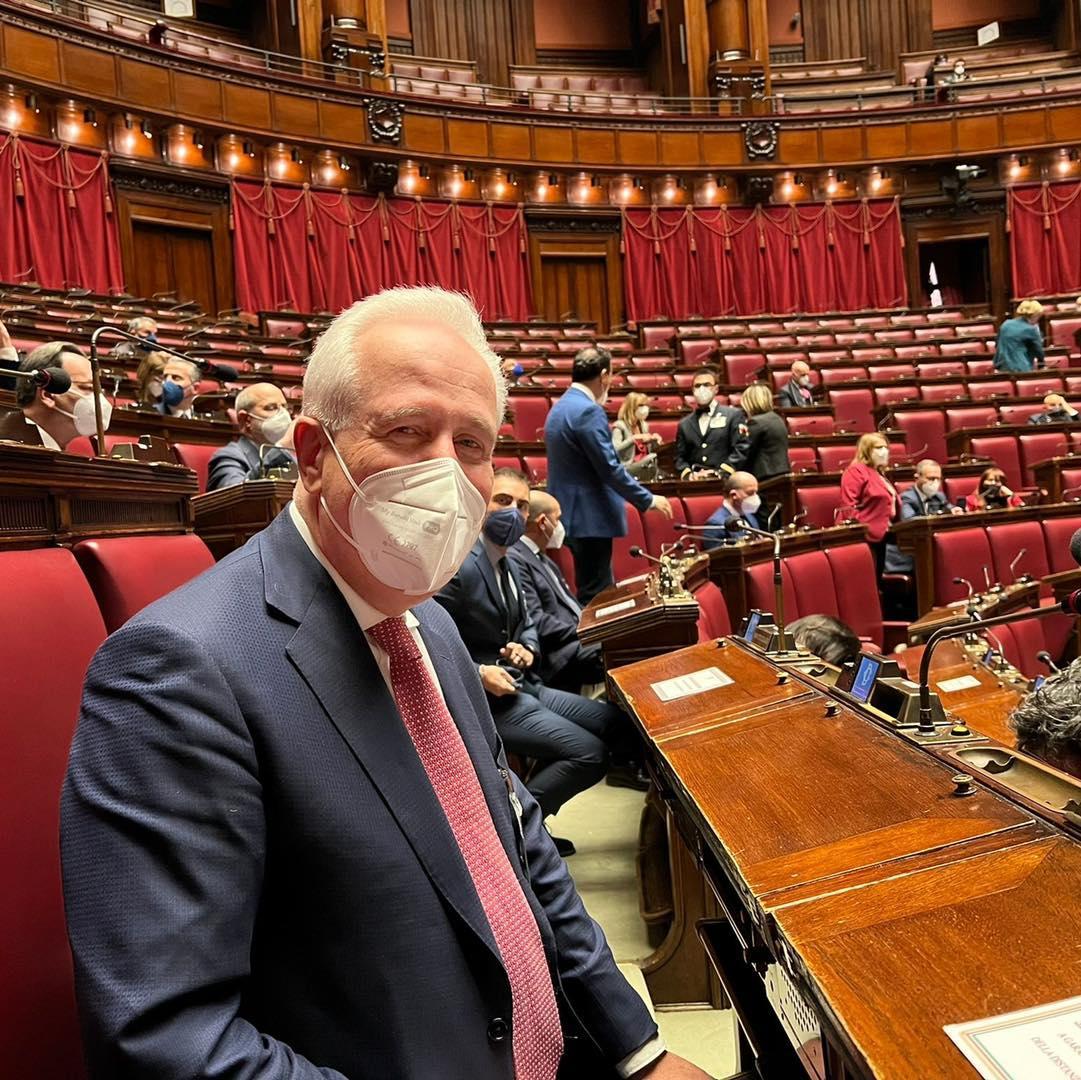 Eugenio Giani durante le votazioni per l'elezione del presidente della Repubblica