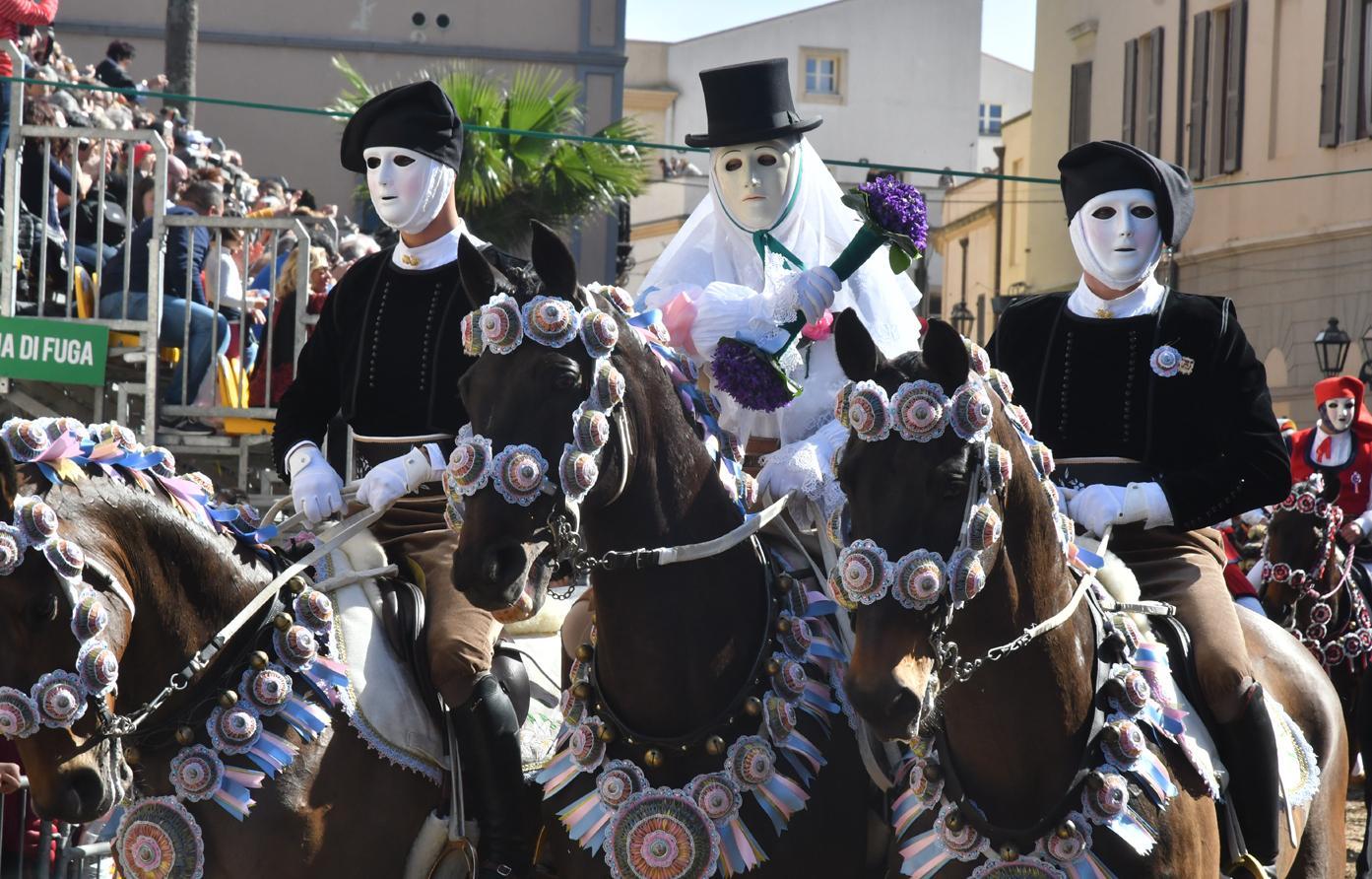 La Sartiglia si fa piccina piccina 