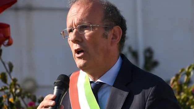 Polemiche a Tortolì per le scuole chiuse: ordinanza necessaria