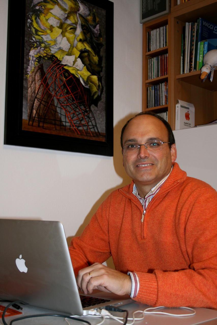 Il docente pendolare Luca Bernazzani
