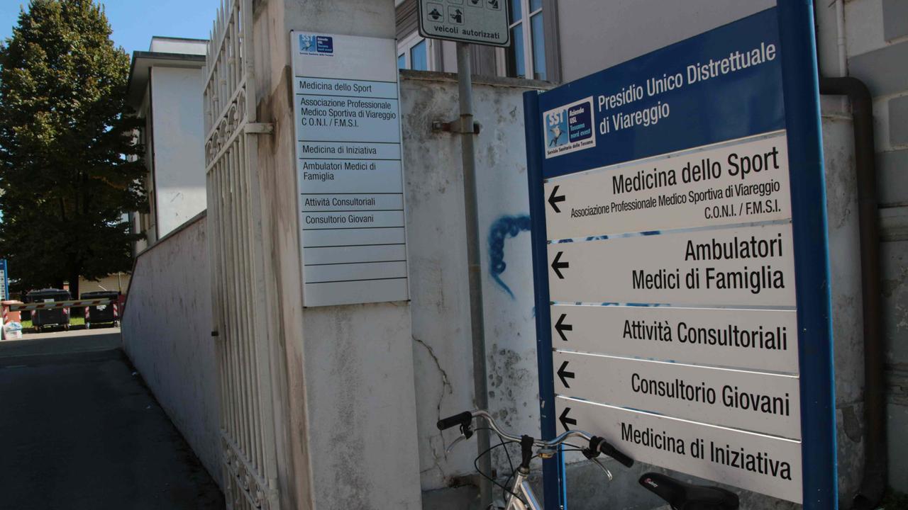 Visite medico sportive dopo il Covid, tempi lunghi e costi alti: parlano gli esperti della Versilia
