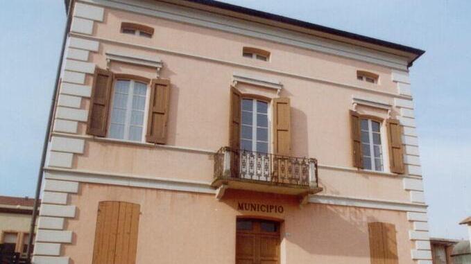 Bagnolo, tutto il paese contro le aberrazioni no-vax