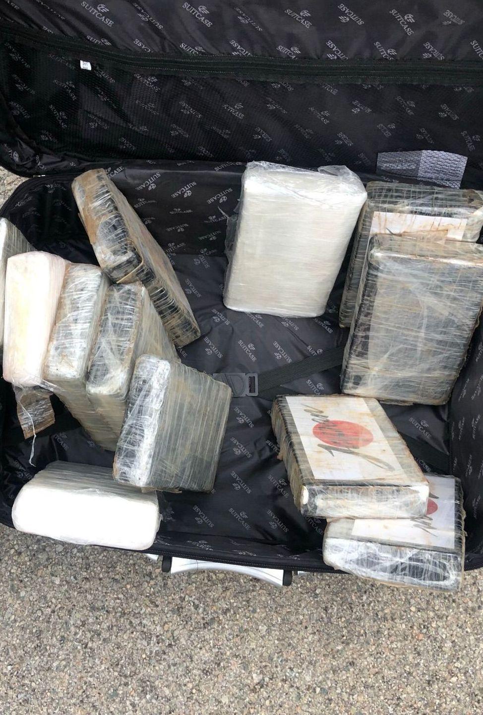 Cocaina nel camion frigo, l’autista arrestato rimane in carcere 