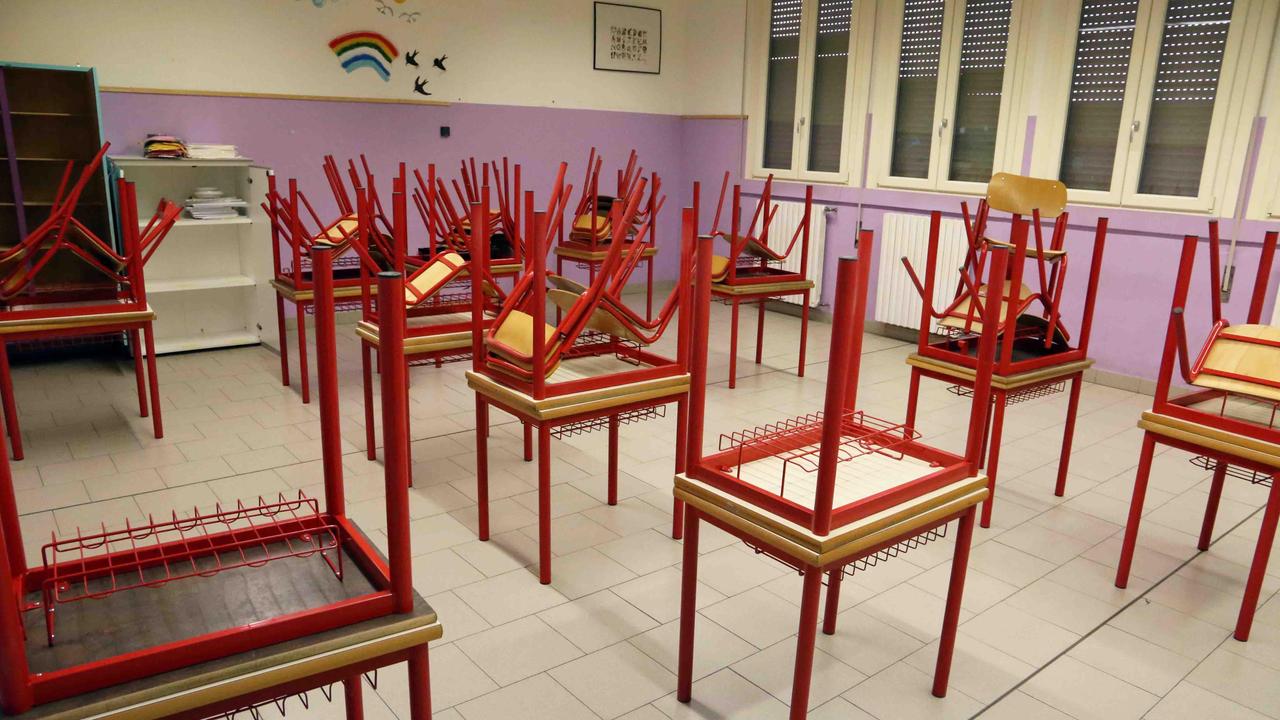 Un’aula vuota e senza studenti (FOTO DI ARCHIVIO)