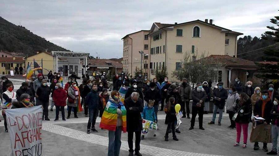 Le comunità religiose apuane: «Tutti insieme per la pace»