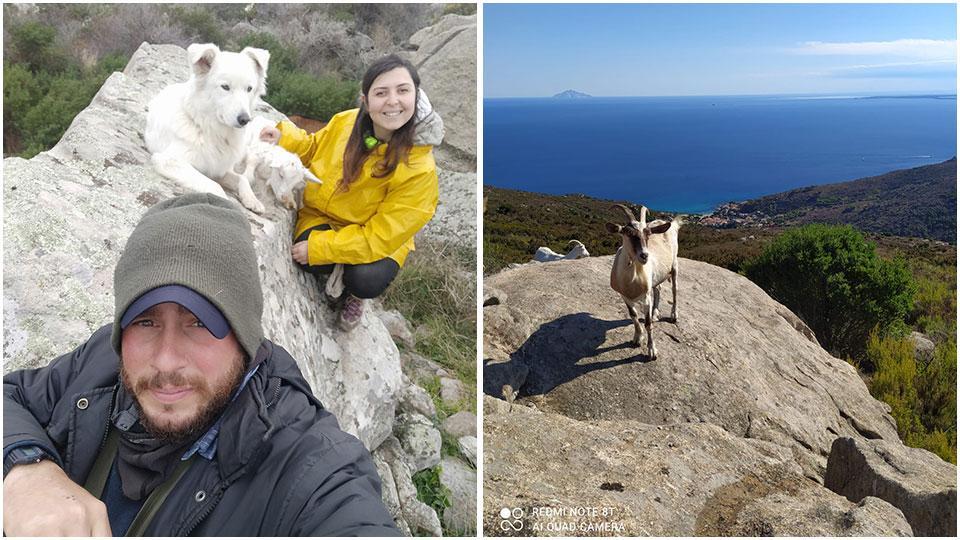 Daniele Mattera, con la compagna Moira e la maremmana Joy. Una capra e sullo sfondo il magnifico mare dell’Elba