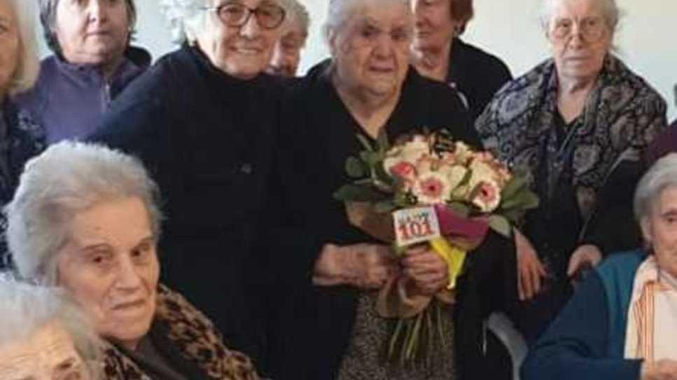 Festa per i centouno anni di “Tia Rita” Marras